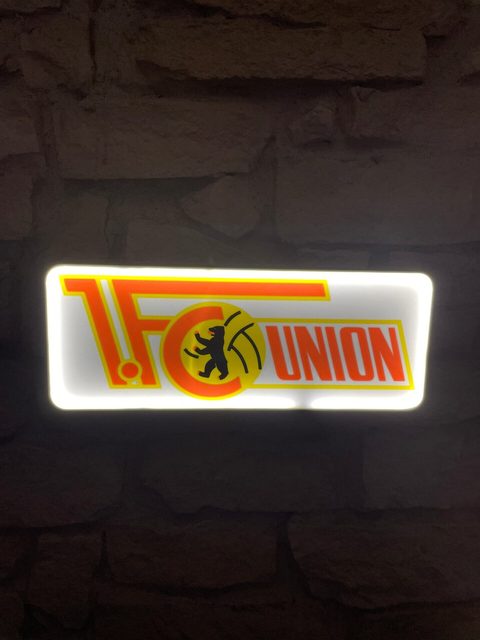 1. FC Union Berlin LED-Leuchtschild mit 3D-Effekt und offiziellem Logo, erhältlich in 24cm und 34cm