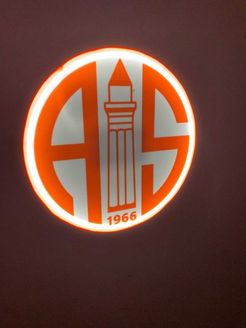 Antalyaspor LED-Leuchtschild Wanddeko mit 3D-Effekt für Fanraum in rot-weiß