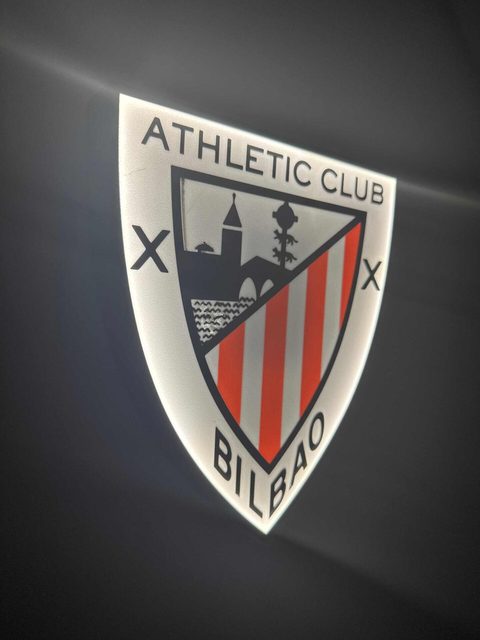 Athletic Club Bilbao LED-Lampe mit warmem Licht - Geschenk für Fans