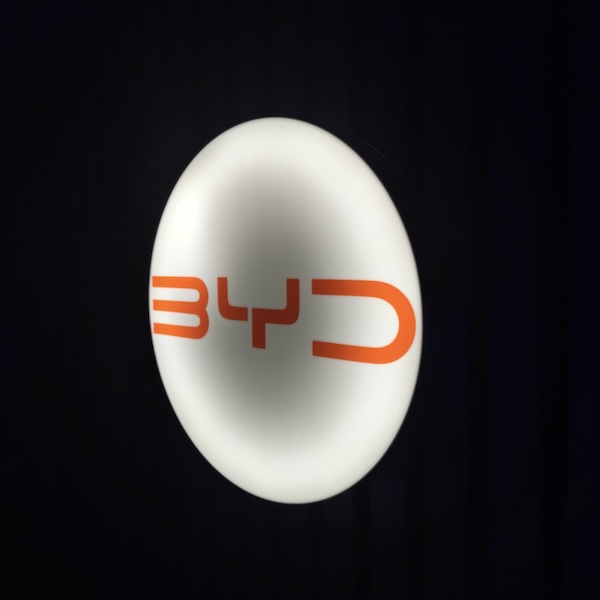 BYD LED-Leuchtschild Wanddeko Autodeko Geschenk