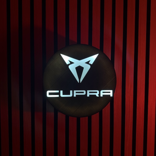 Cupra LED-Leuchtschild Wanddeko Autodeko Geschenk