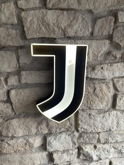 Juventus LED-Lampe Detailansicht mit Standfuß