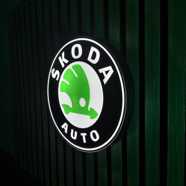 Skoda LED-Leuchtschild Wanddeko Autodeko Geschenk