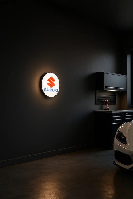 Suzuki LED-Leuchtschild Wanddeko Autodeko Geschenk
