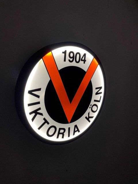 Viktoria Köln LED Lampe Leuchtschild mit 3D-Effekt und Vereinslogo als Wanddeko für Fans